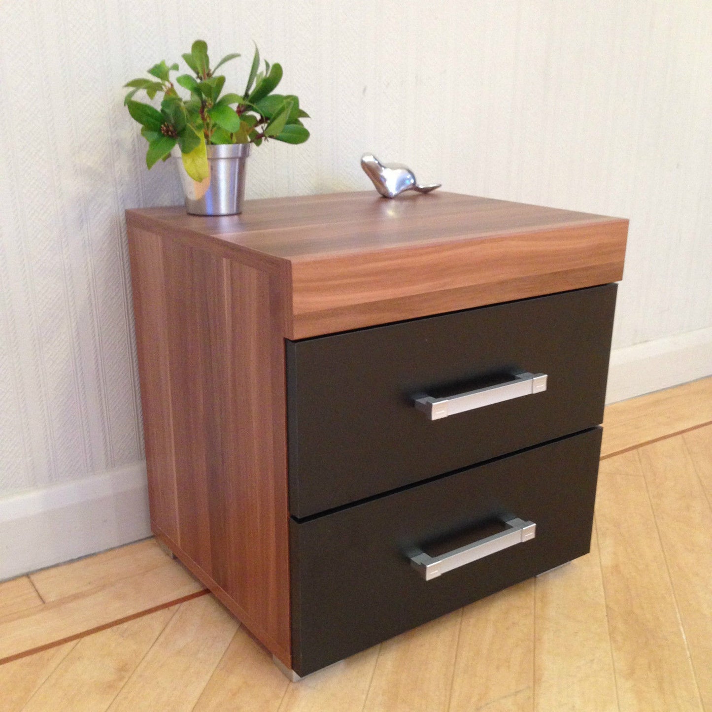 Black & Walnut 4+2 Drawer Chest & 2 Drawer Bedside Cabinet Bedroom Furniture 6
