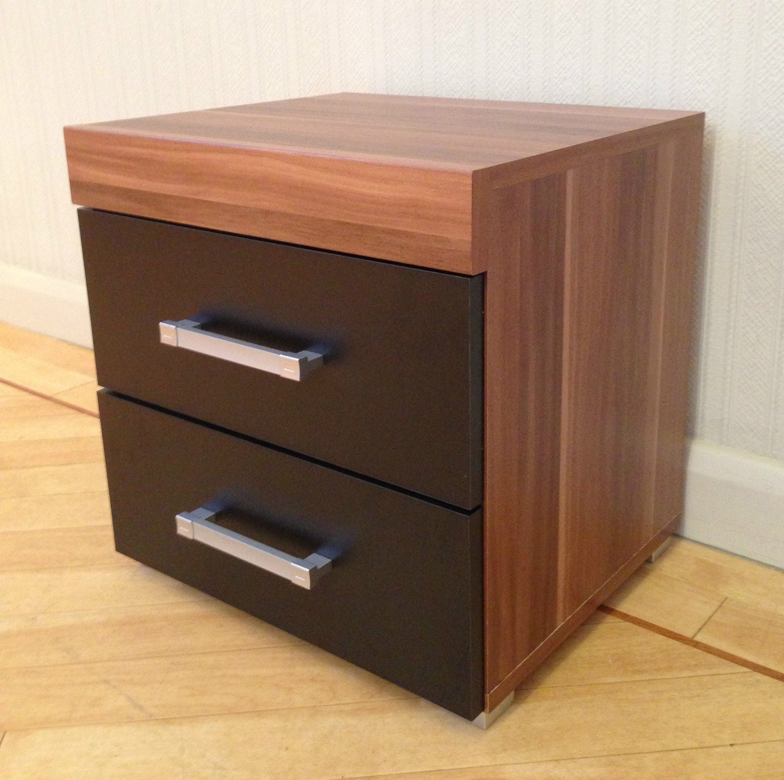 Black & Walnut 4+2 Drawer Chest & 2 Drawer Bedside Cabinet Bedroom Furniture 6